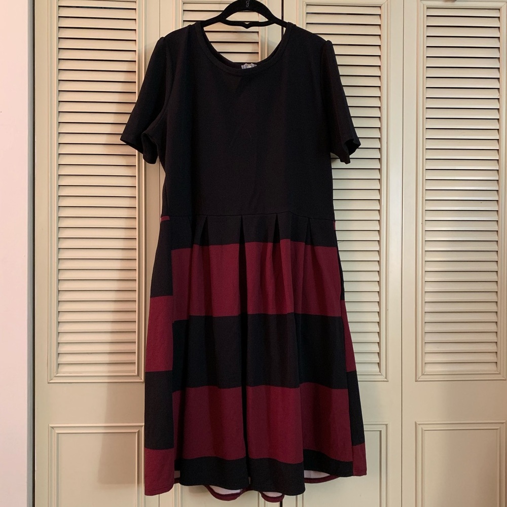 LuLaRoe Amelia Dress